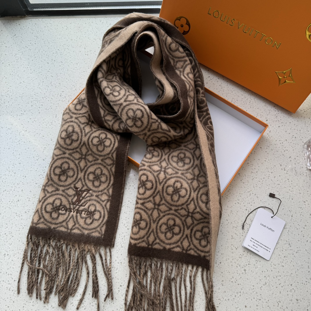 LV Medallion Scarves